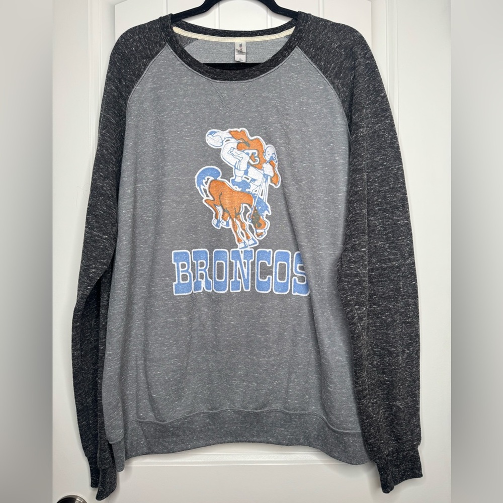 Jerzees Men’s Retro Vintage Denver Broncos NFL Long Sleeve